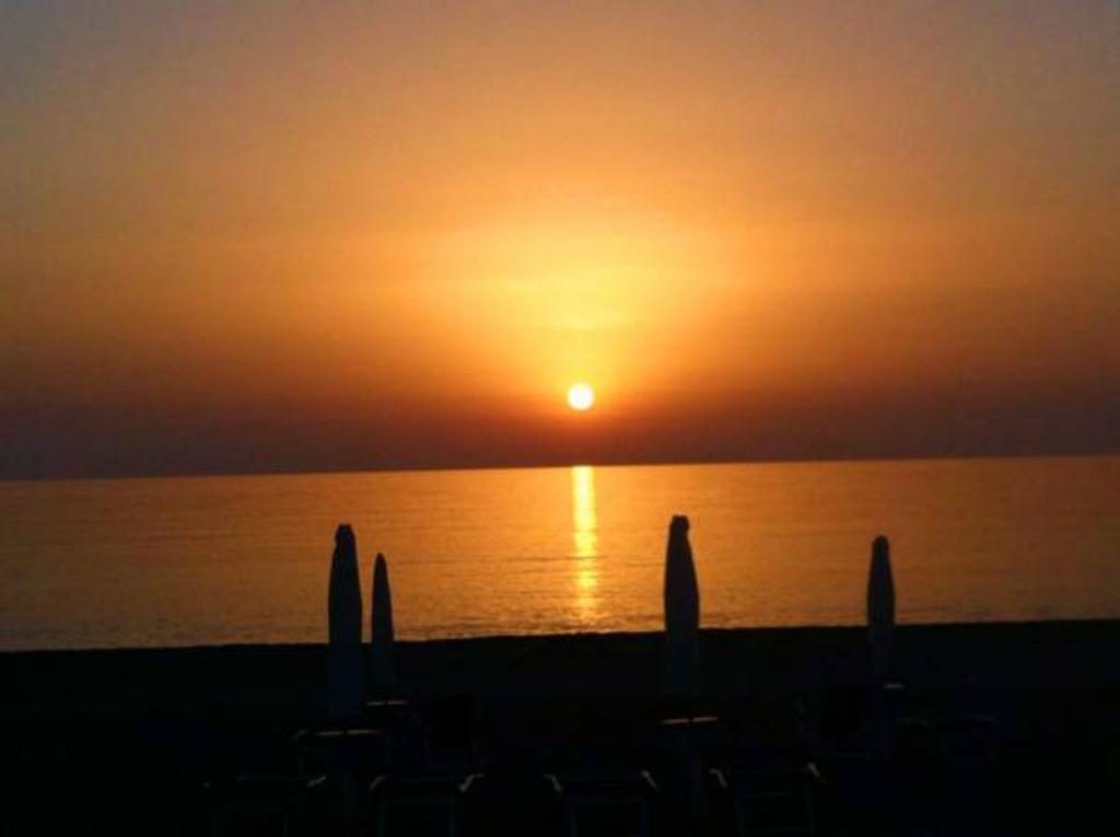La Corte Delle Rose B&B Praia a Mare Bagian luar foto