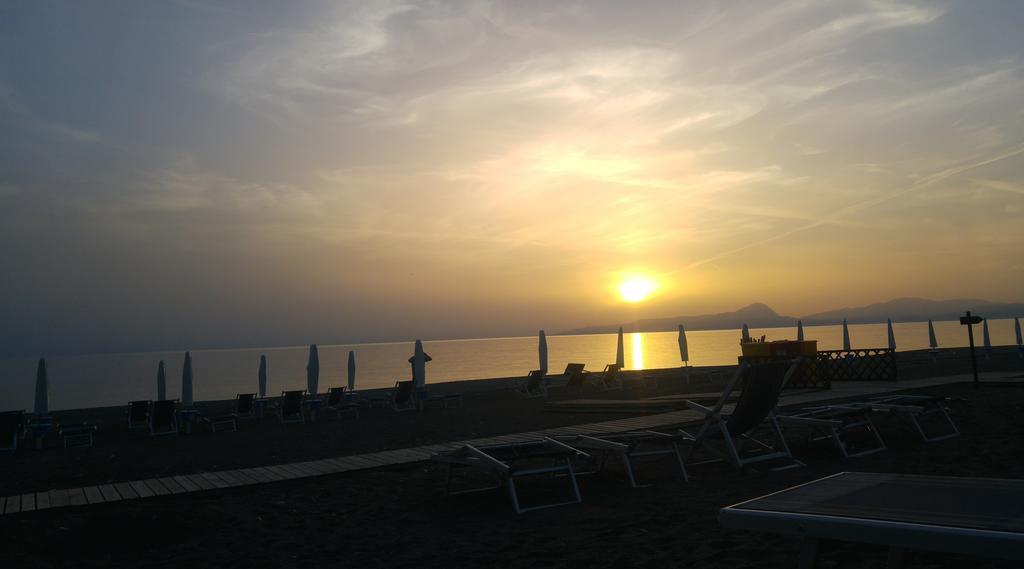 La Corte Delle Rose B&B Praia a Mare Bagian luar foto